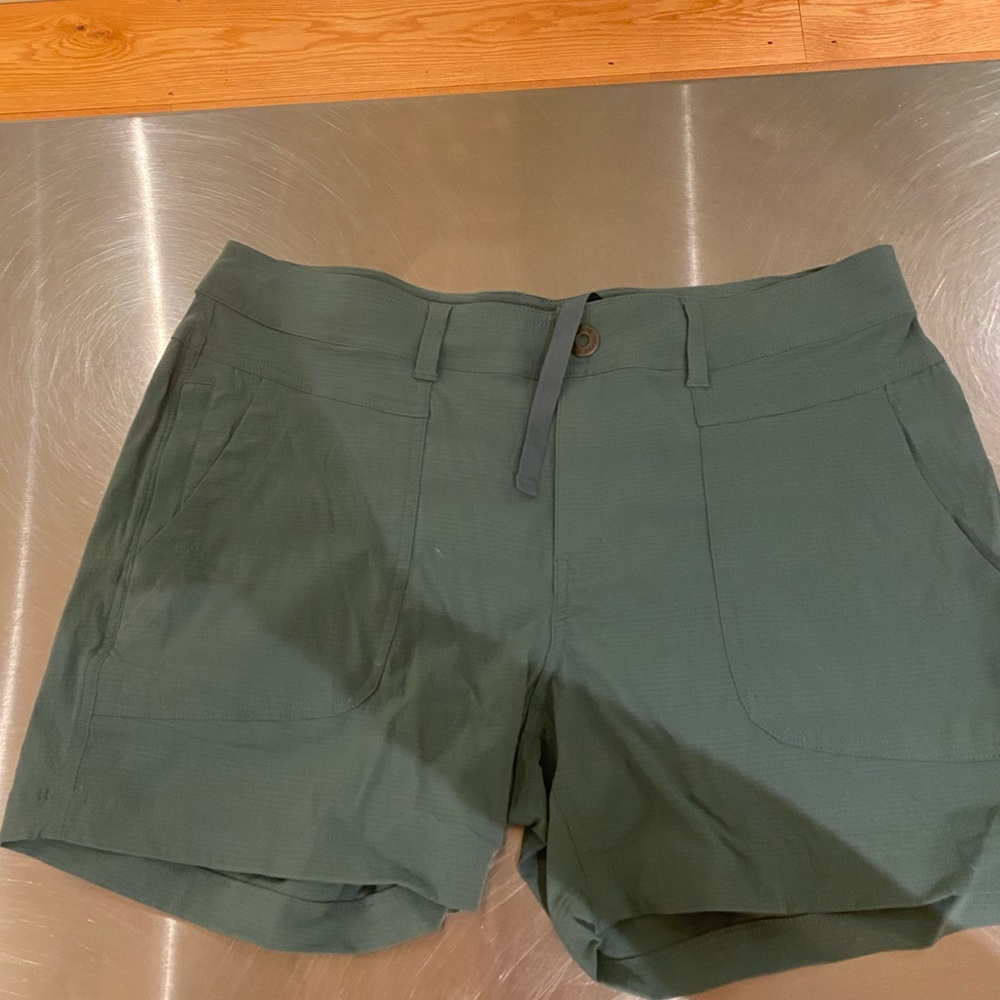 Womems PrAna shorts. Size 12. Sage type color